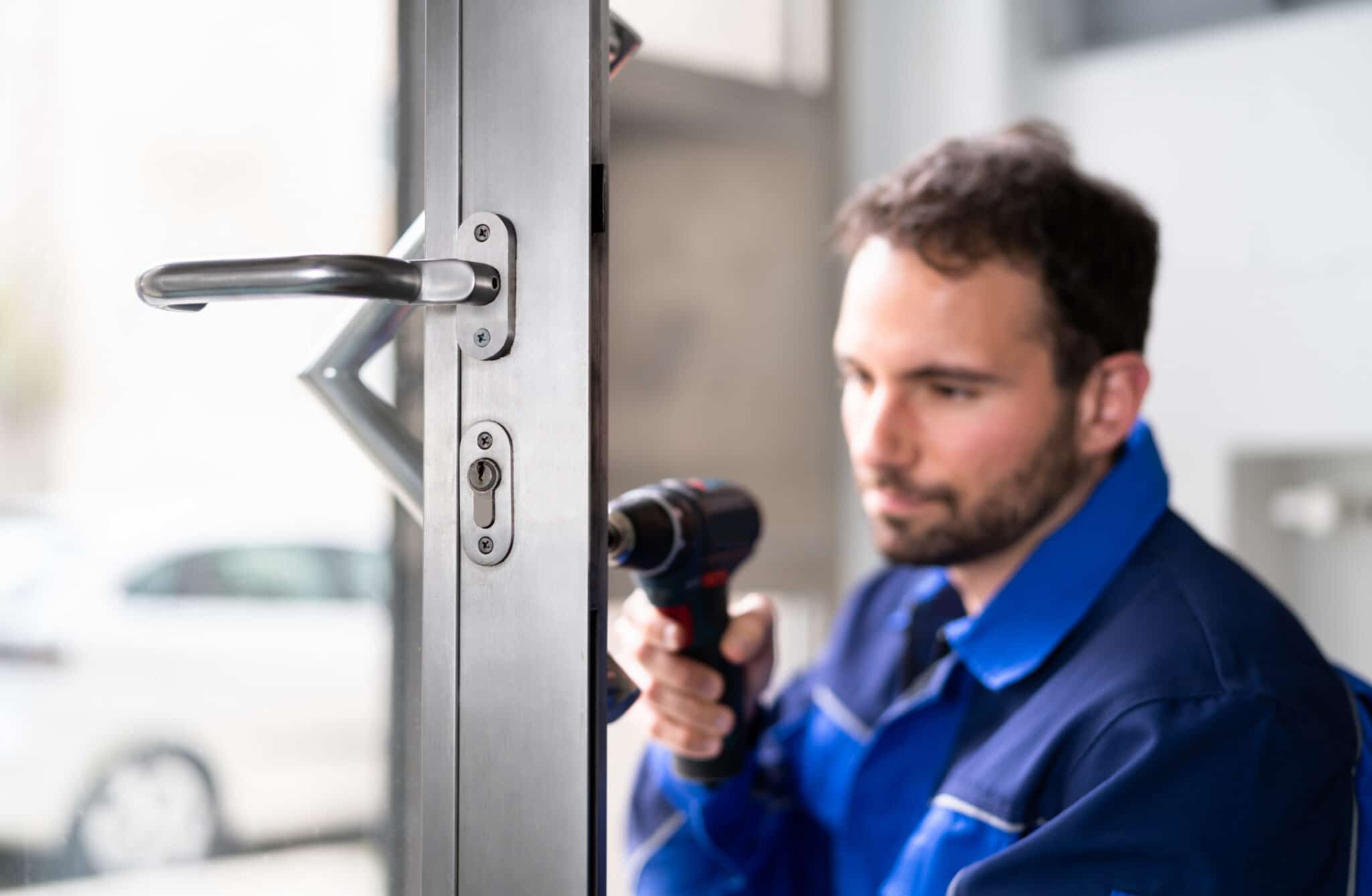 5 Emergency Situations When You Need To Call A Locksmith - My Decorative
